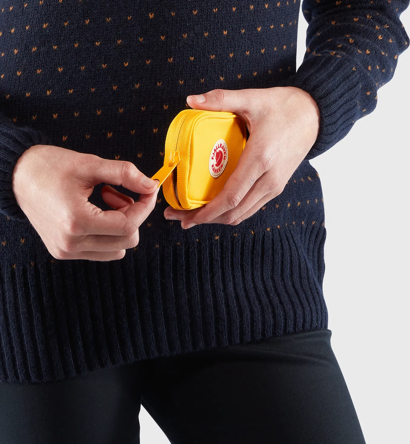 Fjällräven Kånken Card Wallet Ox Red | Buy Fjällräven Kånken Card Wallet Ox Red here | Outnorth