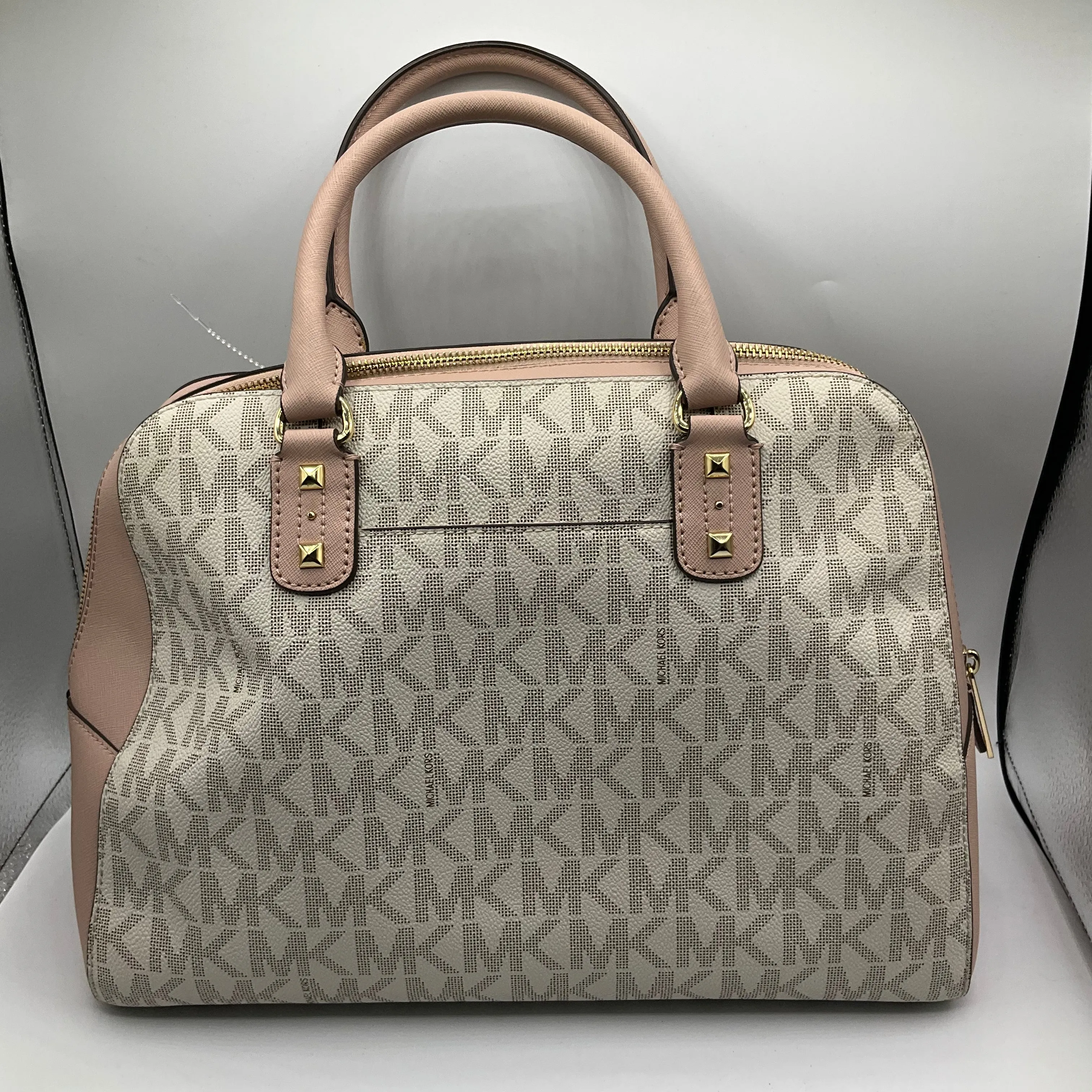 Handbag Designer By Michael Kors, Size: Medium