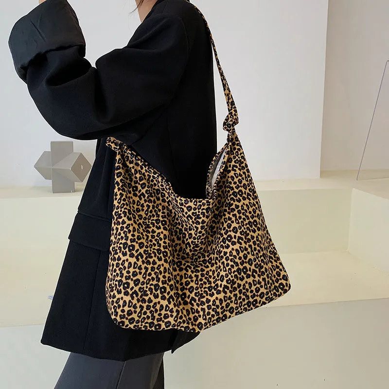 White Rabbit Leopard Print Little Bunny Ins Modern Cloth Bag Japanese Cloth Bag Simple Korean Women's Shoulder Messenger Bag Casual